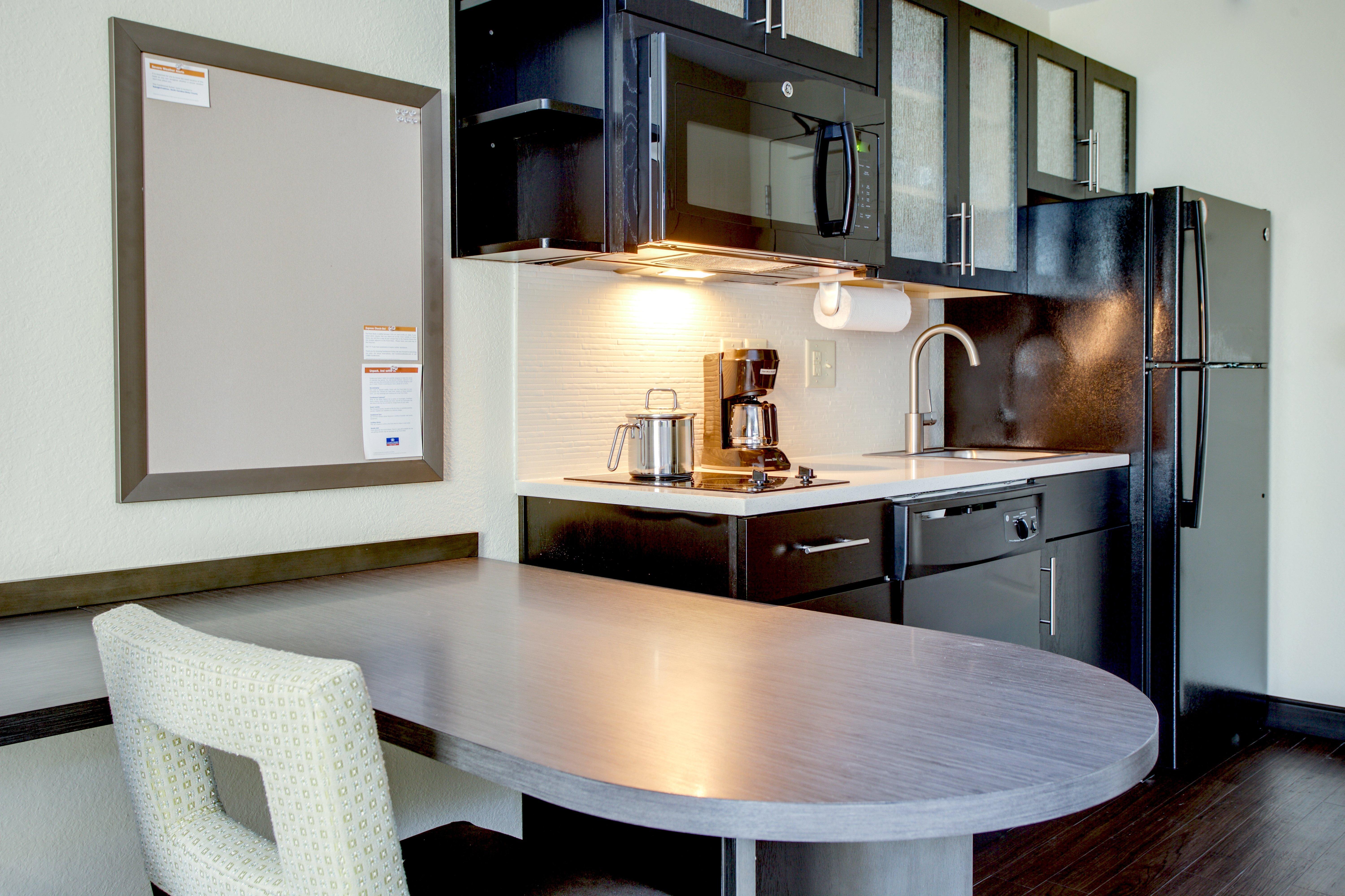 Candlewood Suites Raleigh Crabtree By Ihg Dış mekan fotoğraf