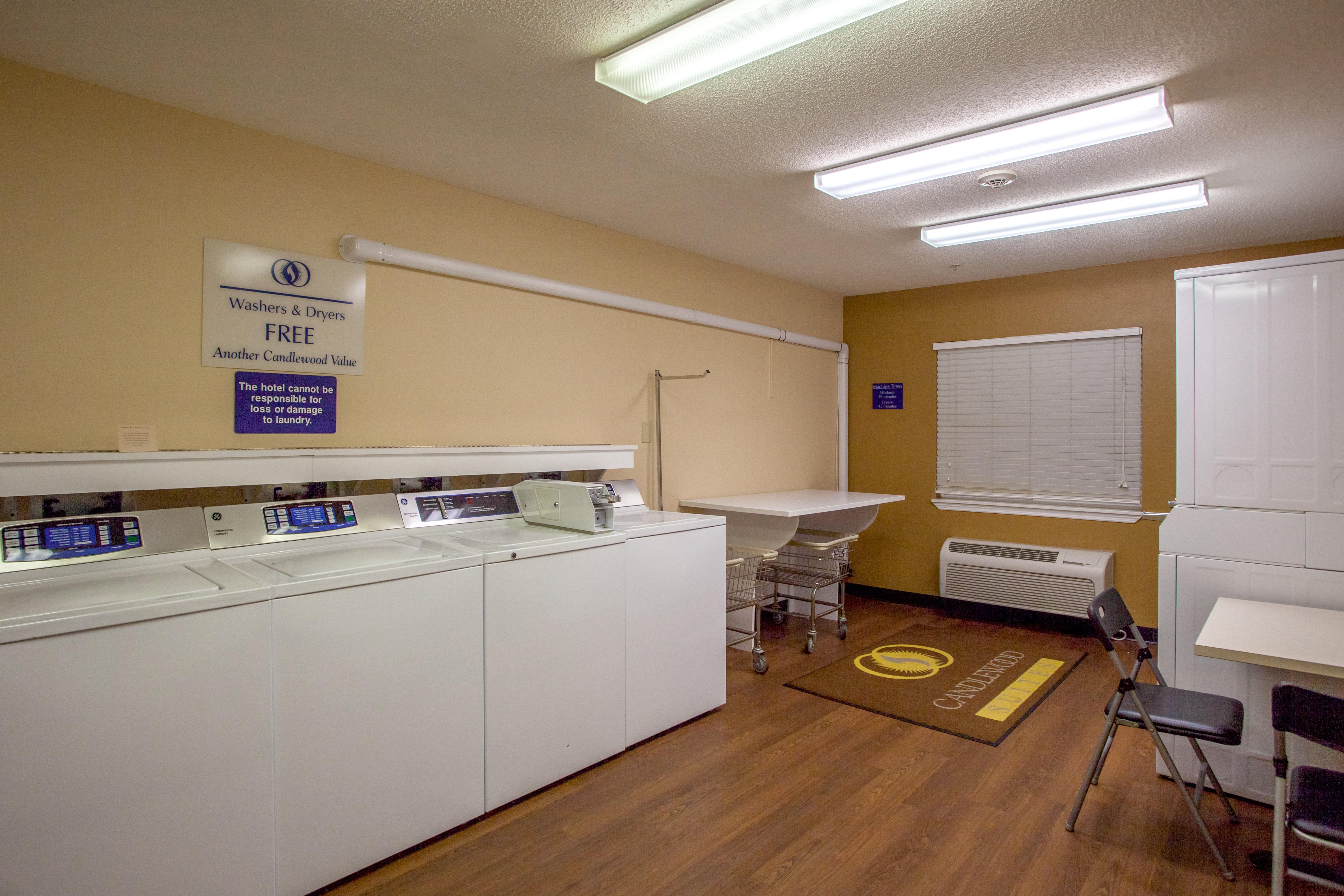Candlewood Suites Raleigh Crabtree By Ihg Dış mekan fotoğraf