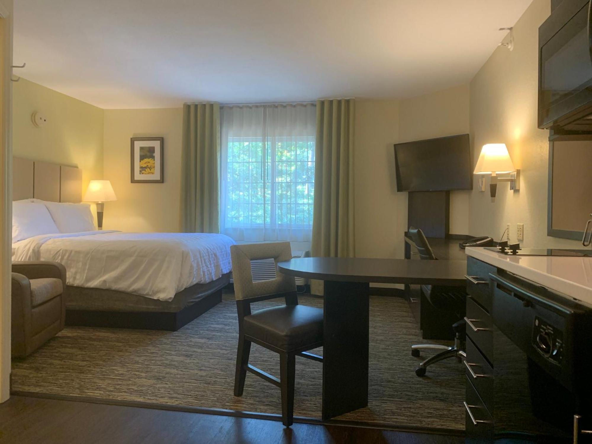 Candlewood Suites Raleigh Crabtree By Ihg Dış mekan fotoğraf