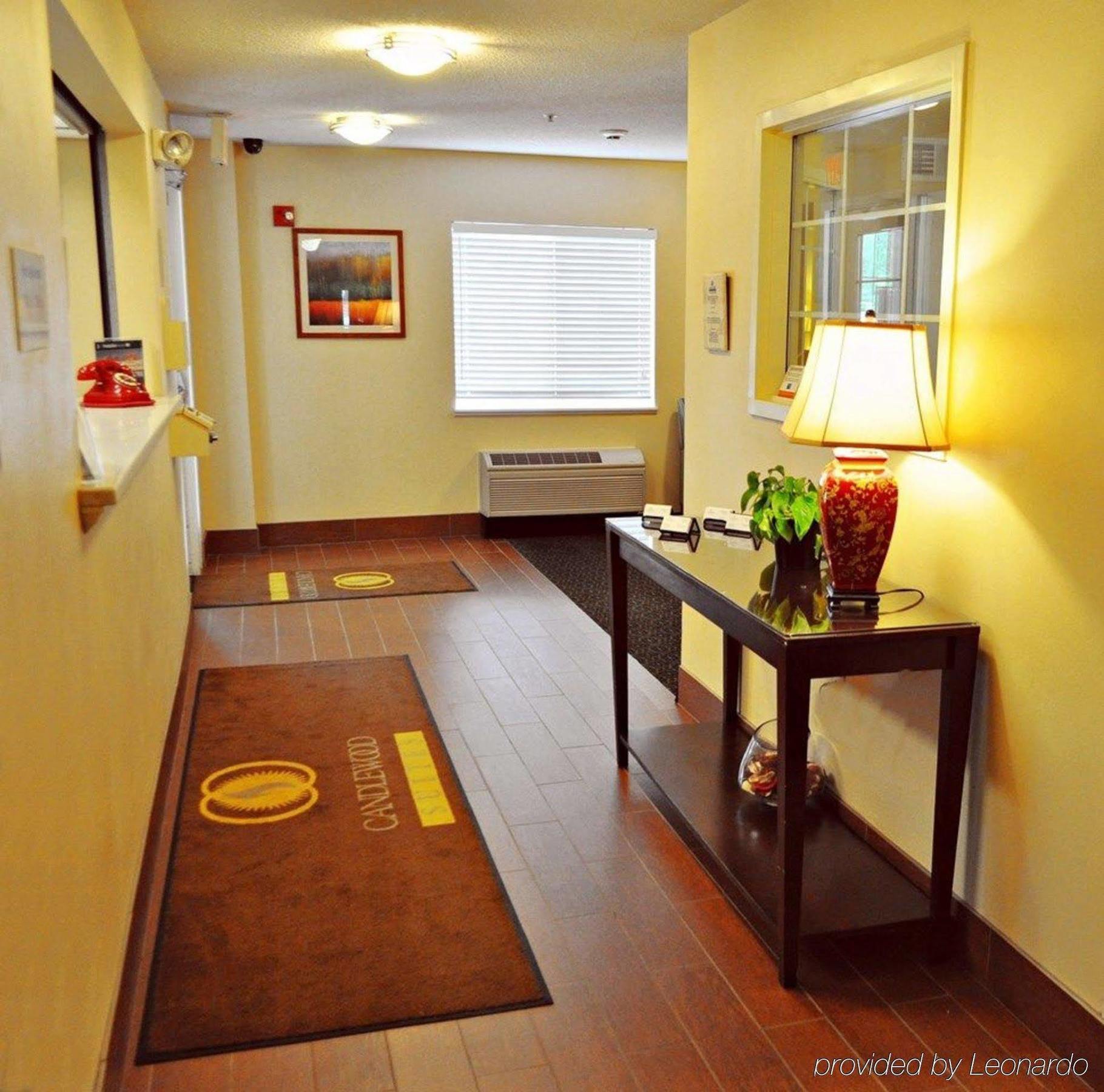 Candlewood Suites Raleigh Crabtree By Ihg Dış mekan fotoğraf