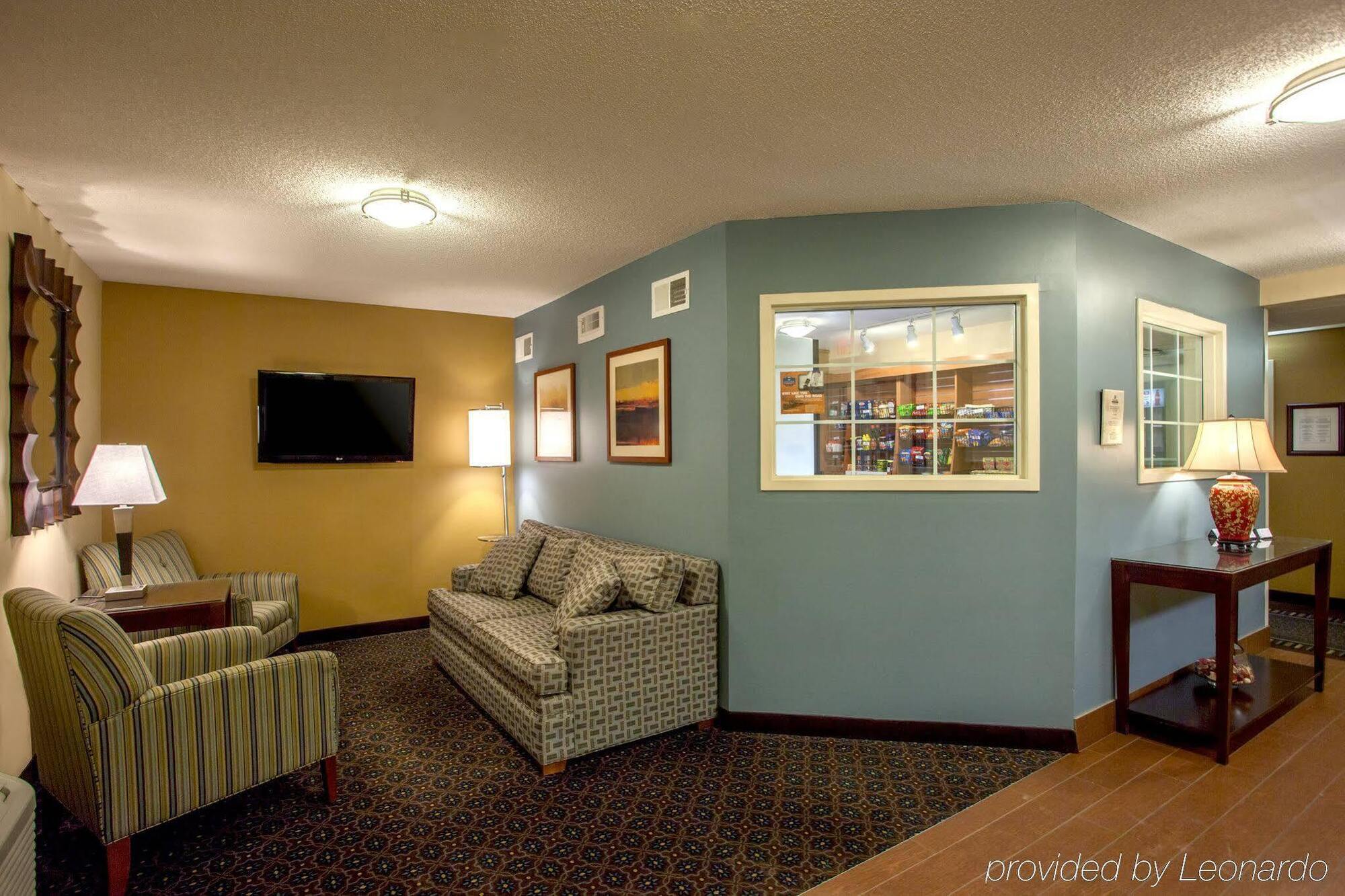 Candlewood Suites Raleigh Crabtree By Ihg Dış mekan fotoğraf